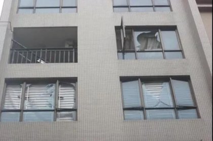 強(qiáng)勁臺(tái)風(fēng)的來襲，只有品牌斷橋鋁門窗才能抵擋